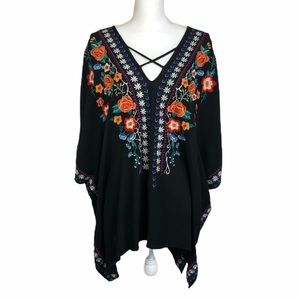 ODDY Black Embroidered Festival Poncho Size Med